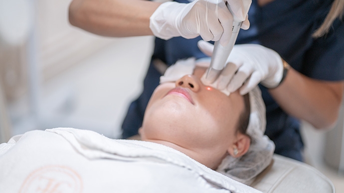 醫美前必讀-如何揀到安全合規醫美診所-熟齡族最易忽略的風險